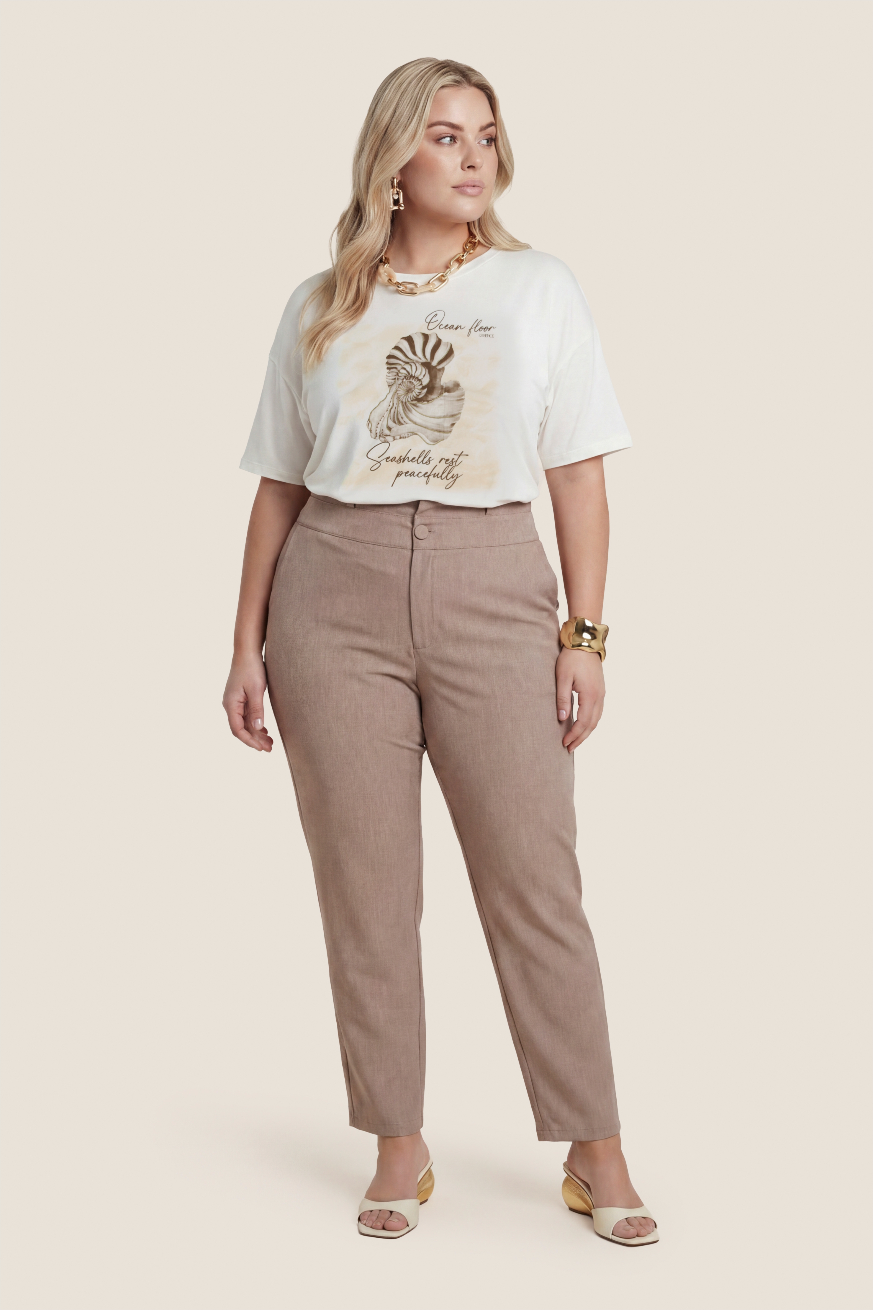 Look 9 da coleção Sprezzatura Essence All Curves, moda plus size